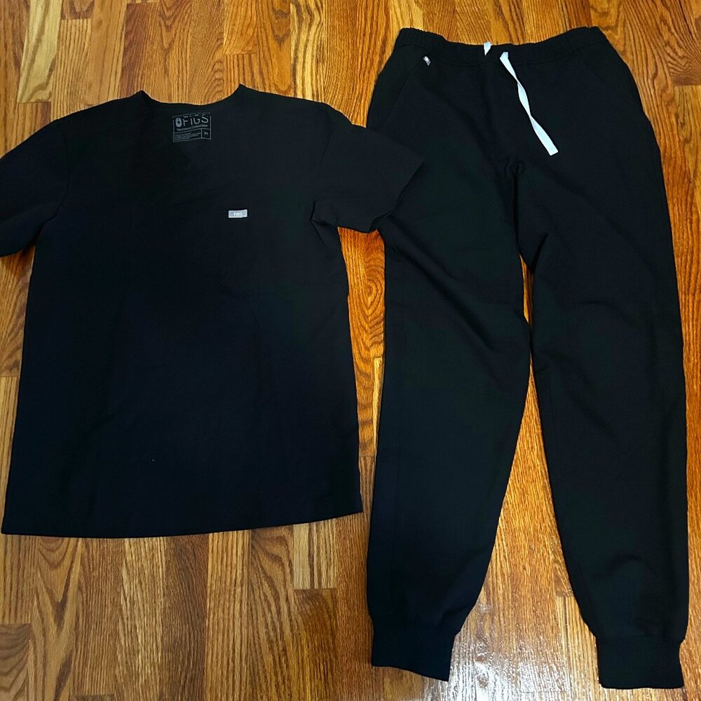 FIGS Mens Black Scrub Set - XS